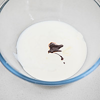 巧克力雪顶思慕雪的做法图解2