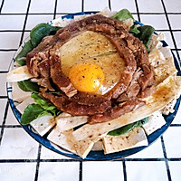 豆腐牛肉卧蛋的做法图解1