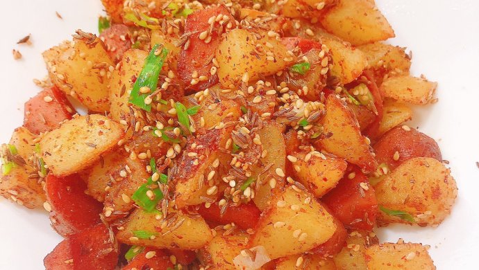 孜然火腿土豆丁