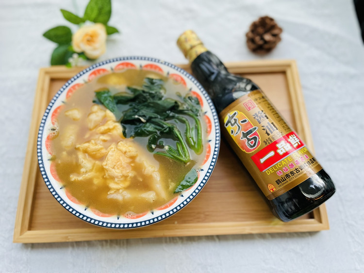 菠菜虾丸汤的做法