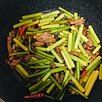 蒜薹炒牛肉的做法图解7