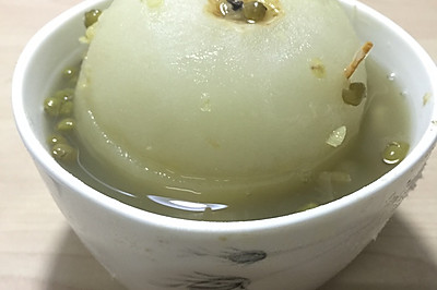 绿豆银耳冰糖雪梨