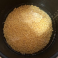 #少盐饮食 轻松生活#香甜细腻-抹茶绿豆糕的做法图解2