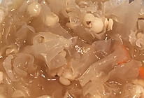 薏米银雪耳红枣枸杞糖水的做法