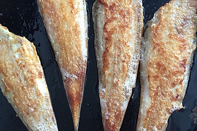 酥煎比目鱼
