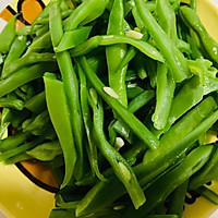 清炒扁豆丝的做法图解1
