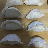 韭菜木耳鸡蛋饺子的做法图解6