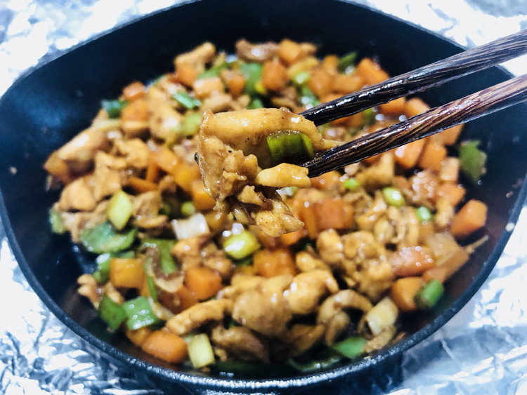 时蔬鸡丁的做法
