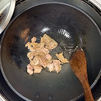 来自婆婆的家常菜：蚝油嫩牛肉的做法图解2