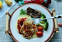 #精致一人食#给生活加一点甜，美好的一天由美味的牛排早餐开启的做法