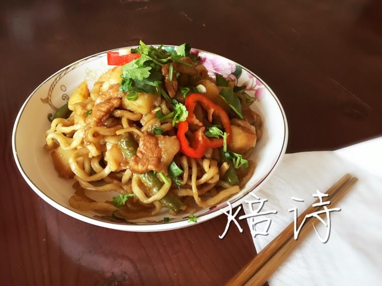 懒人版电饭锅焖面的做法