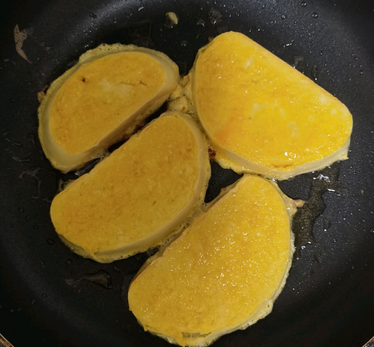 香煎鸡蛋馒头怎么做_香煎鸡蛋馒头的做法_豆果美食