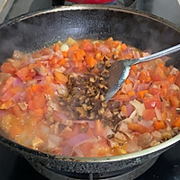 番茄肉酱螺旋面的做法图解7