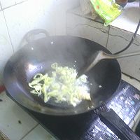 你没见过的汤溪名菜，臭味烂松菜滚豆腐的做法图解2