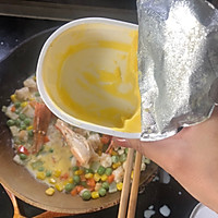 牛奶绘五彩虾仁的做法图解6
