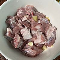 糖醋排骨的做法图解2
