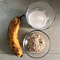 【健康无添加】香蕉燕麦雪糕的做法图解1