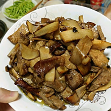 杏鲍菇炒肉