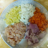 茄汁鸡肉饭的做法图解1