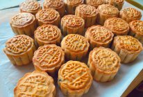 自制五仁月饼的做法