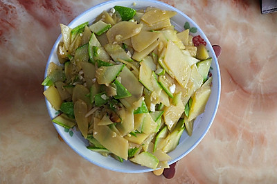 角瓜炒土豆片