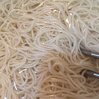 葱油面的做法图解2