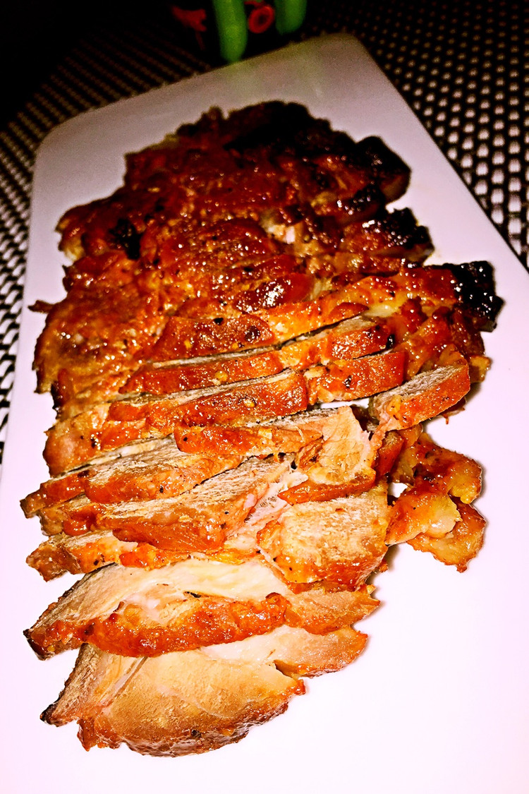 秘制叉烧肉（黑椒味）的做法