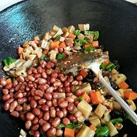 宫保藕丁的做法图解3