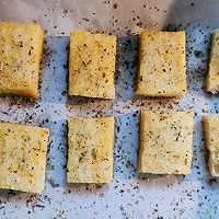 #一蔬一饭皆告白#酥脆可口的黄油烤面包片的做法图解4
