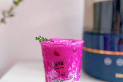 健康饮品 | 简单又好喝的火龙果酸奶奶昔