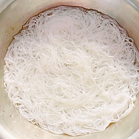 「蒜蓉火腿金针菇」的做法图解1