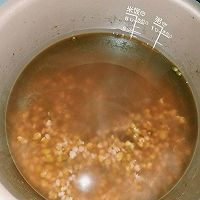 爱心消暑绿豆薏米红豆汤的做法图解3