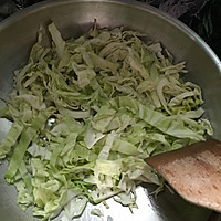 炝炒洋白菜的做法图解3