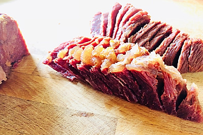 卤牛肉