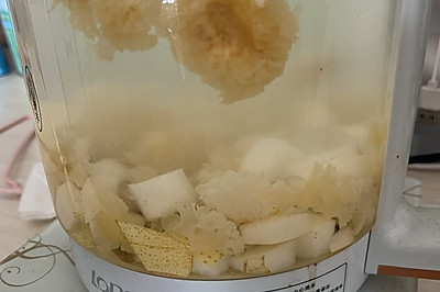 雪梨银耳汤