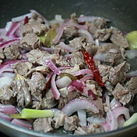 牛肉炖土豆的做法图解4