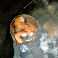 家常味道｜鸡蛋木耳炒虾仁的做法图解4