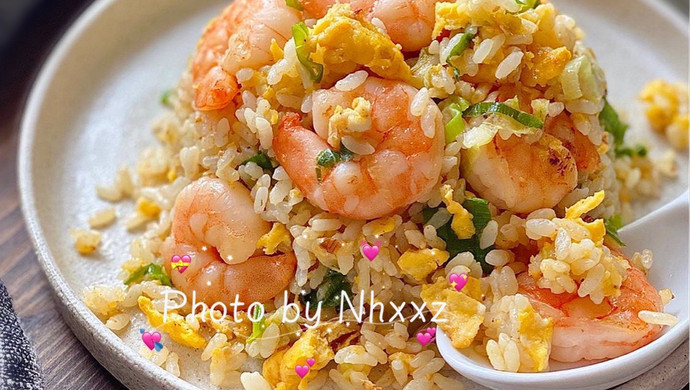 虾仁蛋炒饭