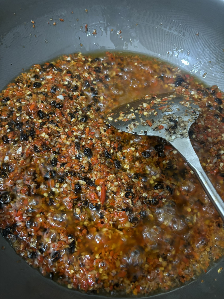 香菇豆豉蒜蓉辣椒酱的做法