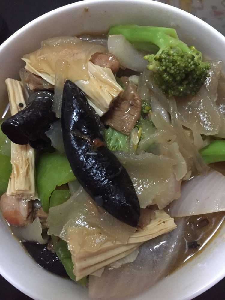 羊肉炖粉皮的做法
