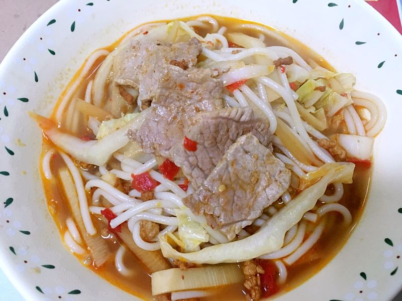 酸辣剁椒米线