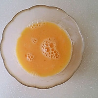 蘑菇莴苣蛋汤的做法图解3