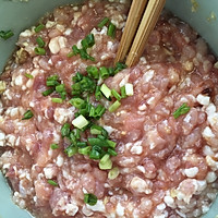 油面筋塞肉的做法图解3