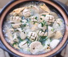 腐竹平菇肉丸汤的做法