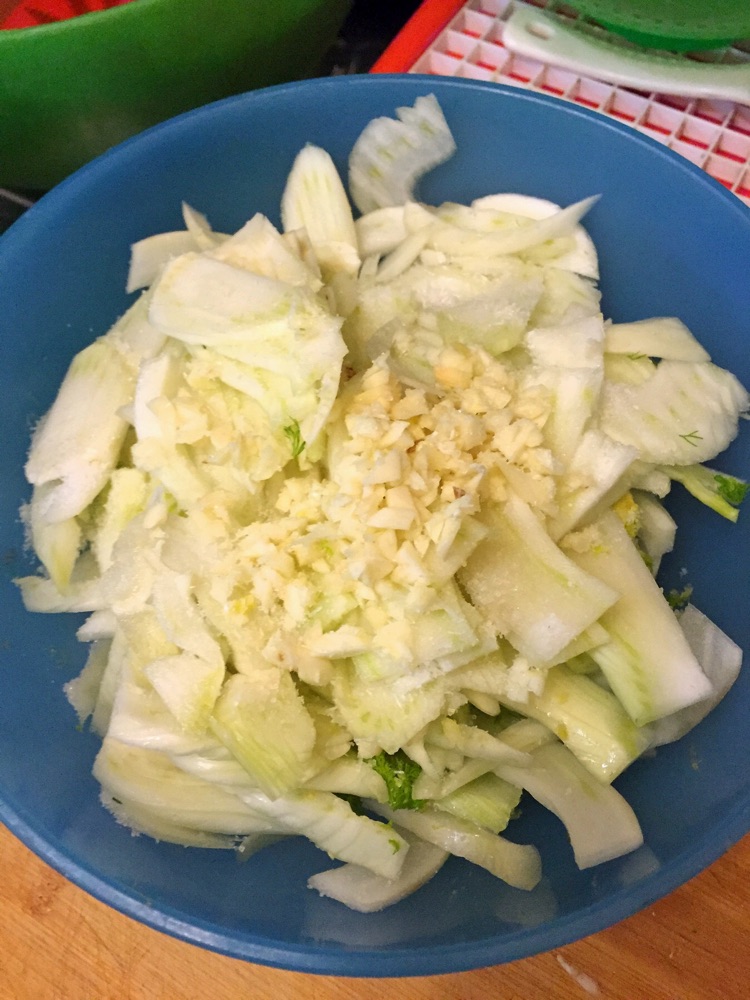 凉拌茴香球的做法图解4