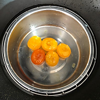 南瓜焗咸蛋黄的做法图解2