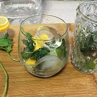 经典莫吉托鸡尾酒（Mojito）—夏日特饮#“酒”是要开心#的做法图解5