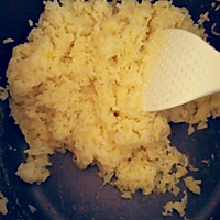 黄金虾炒饭的做法图解1