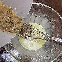 伯爵红茶瑞士卷—奶茶味浓郁，柔软香甜！的做法图解4