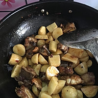 红烧排骨土豆的做法图解6